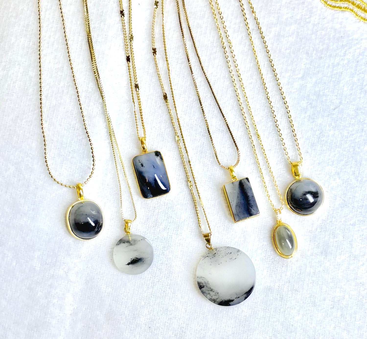 Qinghua Nephrite Jade Pendant