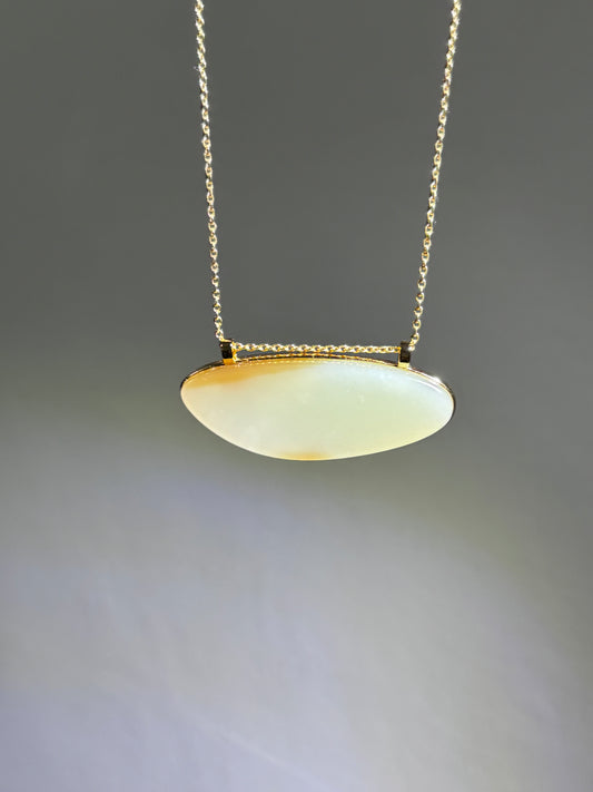 White Sugar Curve S925 Pendant Cert 858